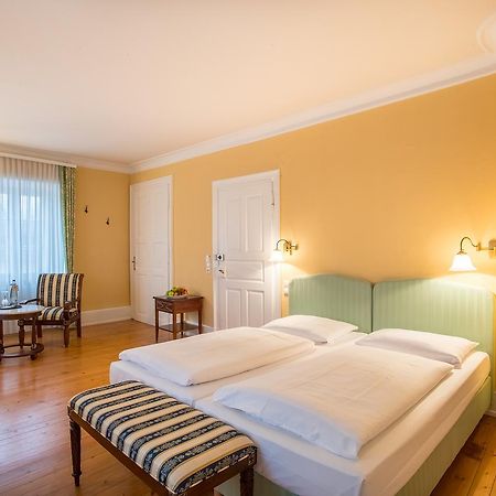 Schlosshotel Неккарбишофсхайм Экстерьер фото